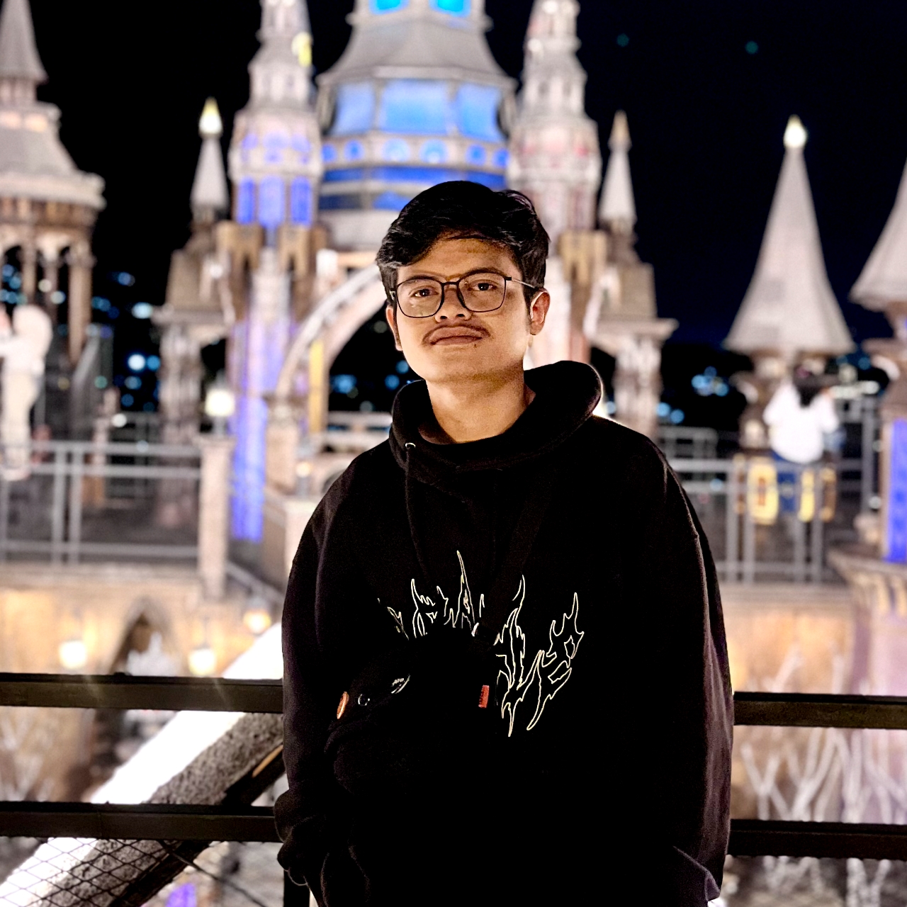 Background blur effect